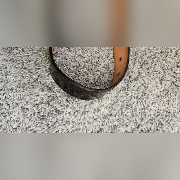 Louis Vuitton Vernis Monogram amarante belt size 80/32 - Picture 5 of 5